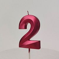 Свеча цифра "2", красная